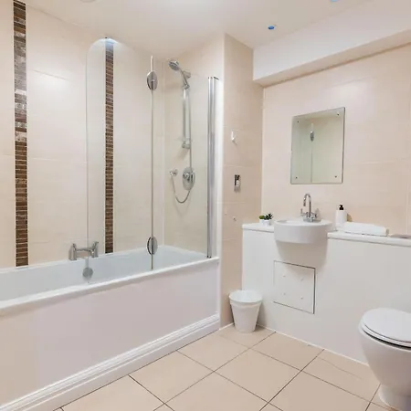 Apartment In The Heart Of Cardiff City Centre Exterior photo