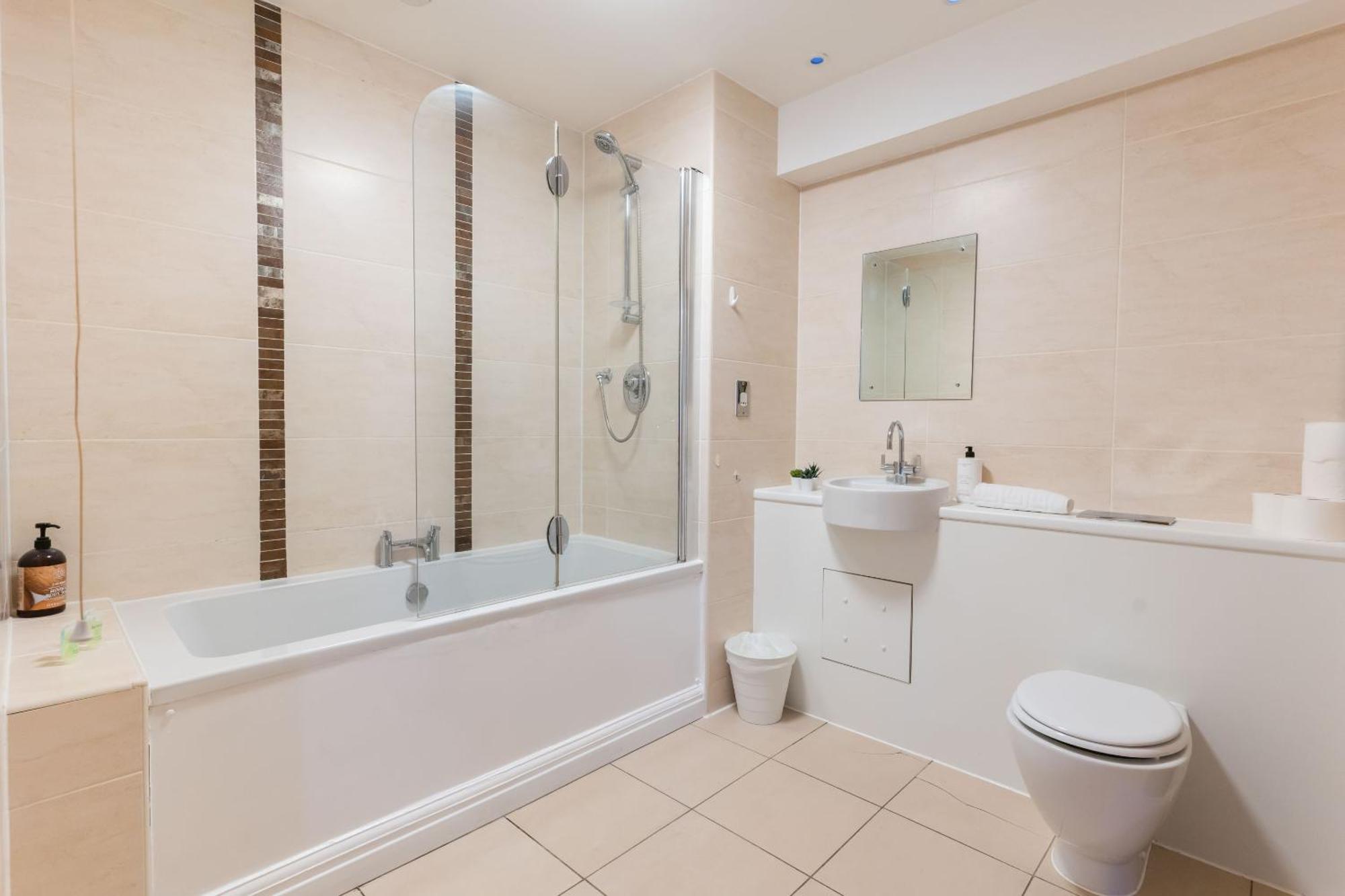 In The Heart Of Centre Apartment *